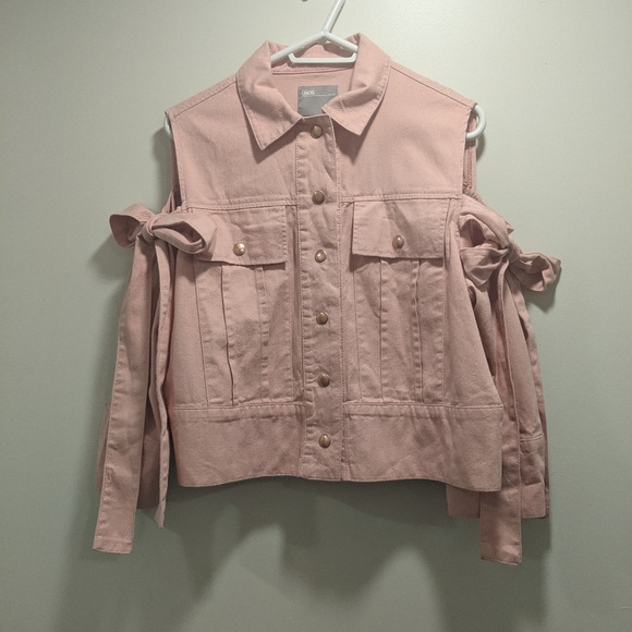 ASOS Cold Shoulder Pink Denim Jacket - Picture 2 of 4